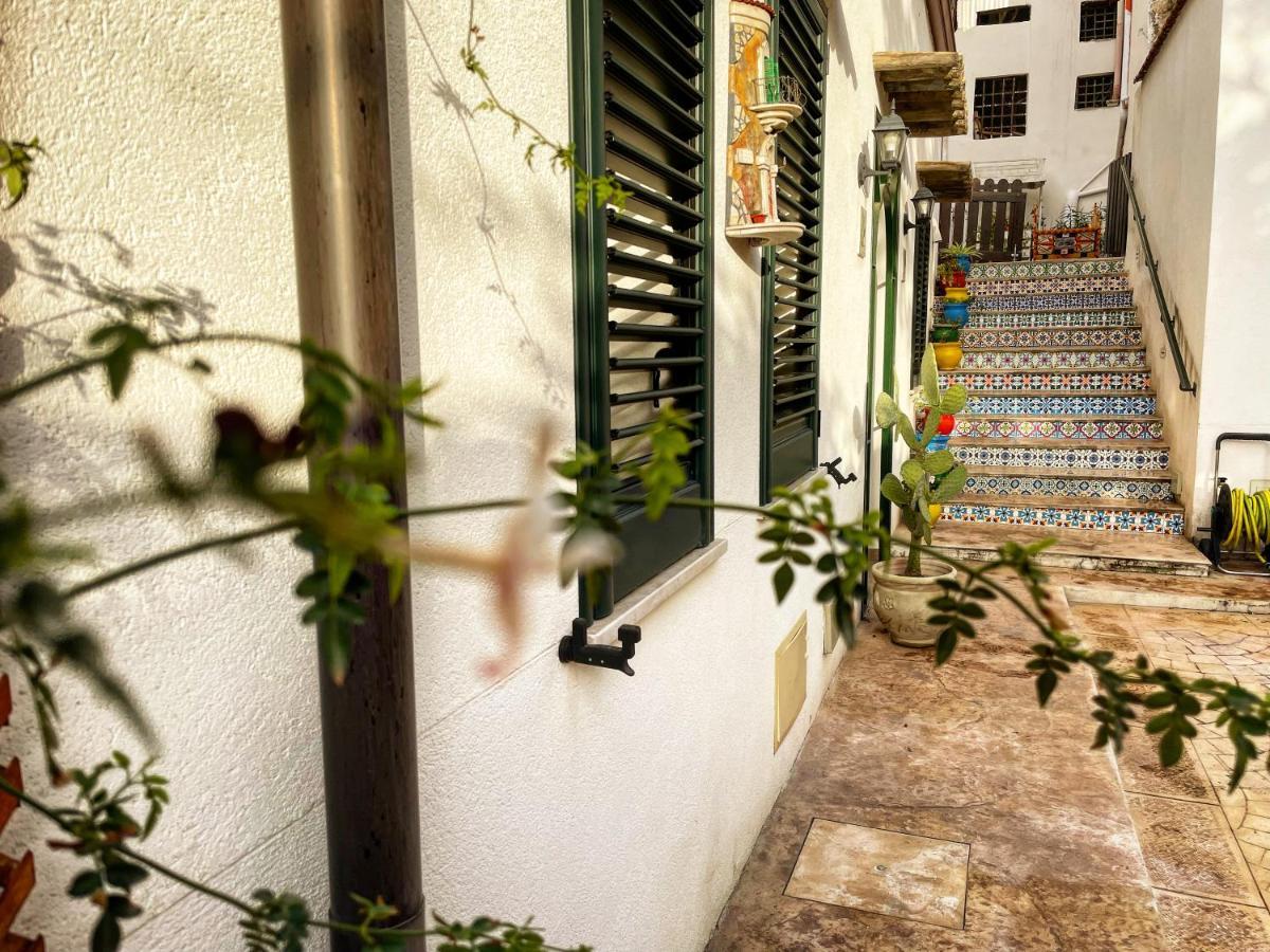 Baglio Reale Apartments Palermo Exterior photo