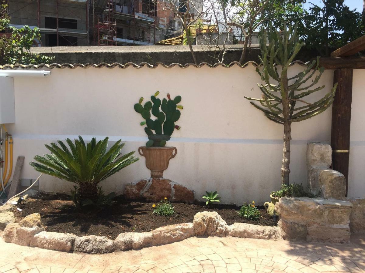 Baglio Reale Apartments Palermo Exterior photo